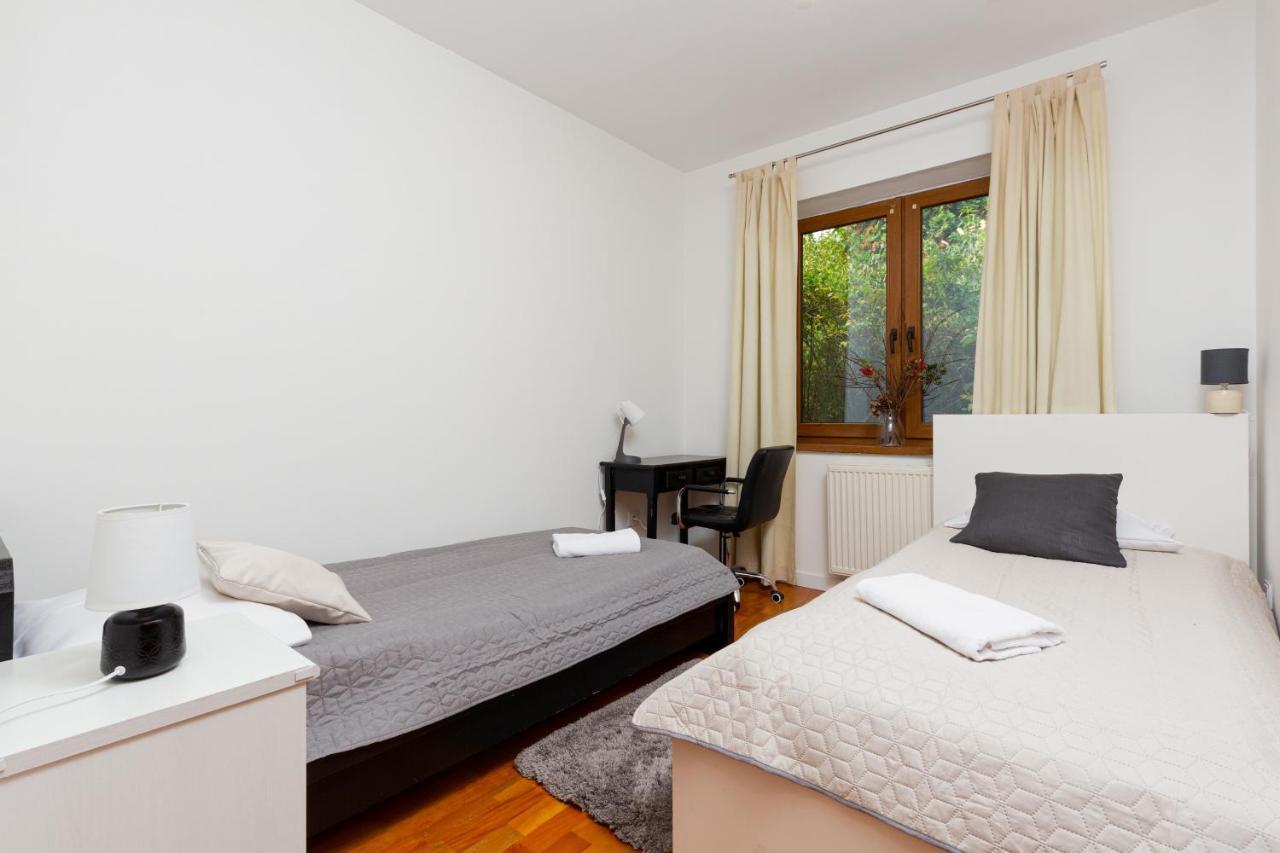 Holiday House Cinema Experience Warsaw Michalowice By Renters Villa Exterior photo