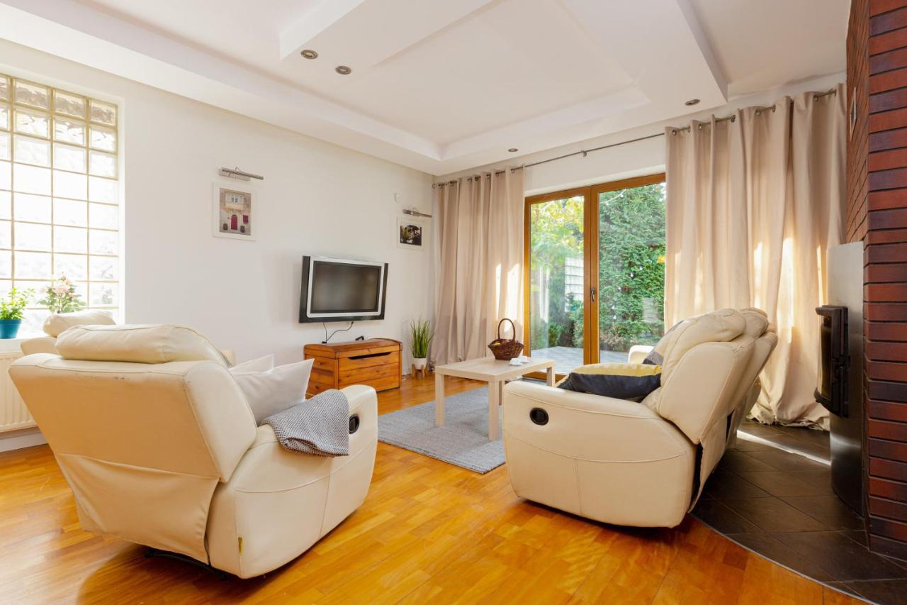Holiday House Cinema Experience Warsaw Michalowice By Renters Villa Exterior photo